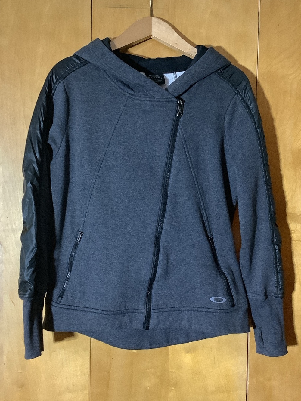 Oakley gray full zip sweatshirt jacket, size medium
